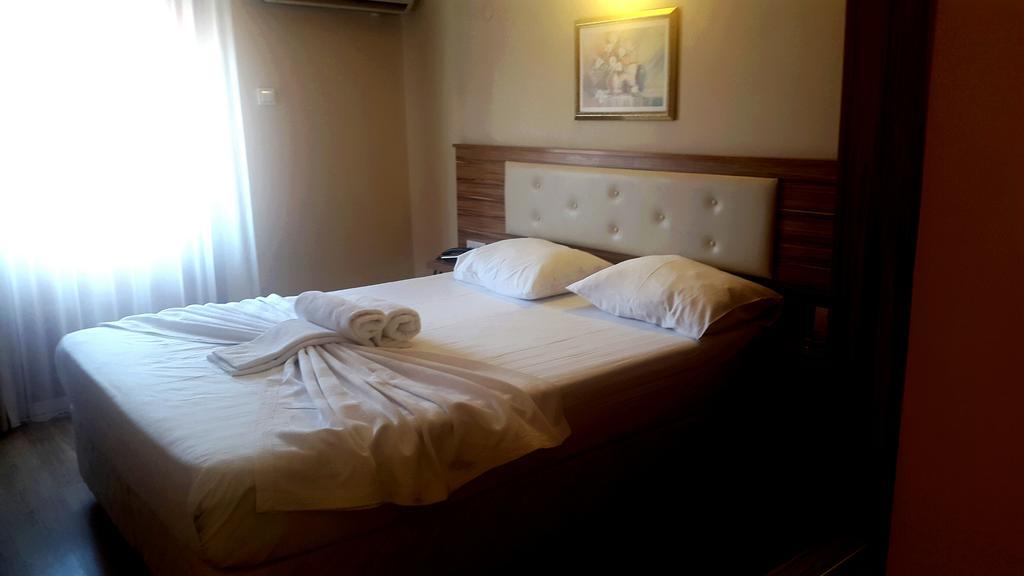 Aziz Arslan Hotel Аявали Екстериор снимка